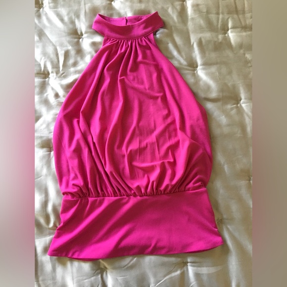 Sexy Halter cut top - Picture 1 of 4